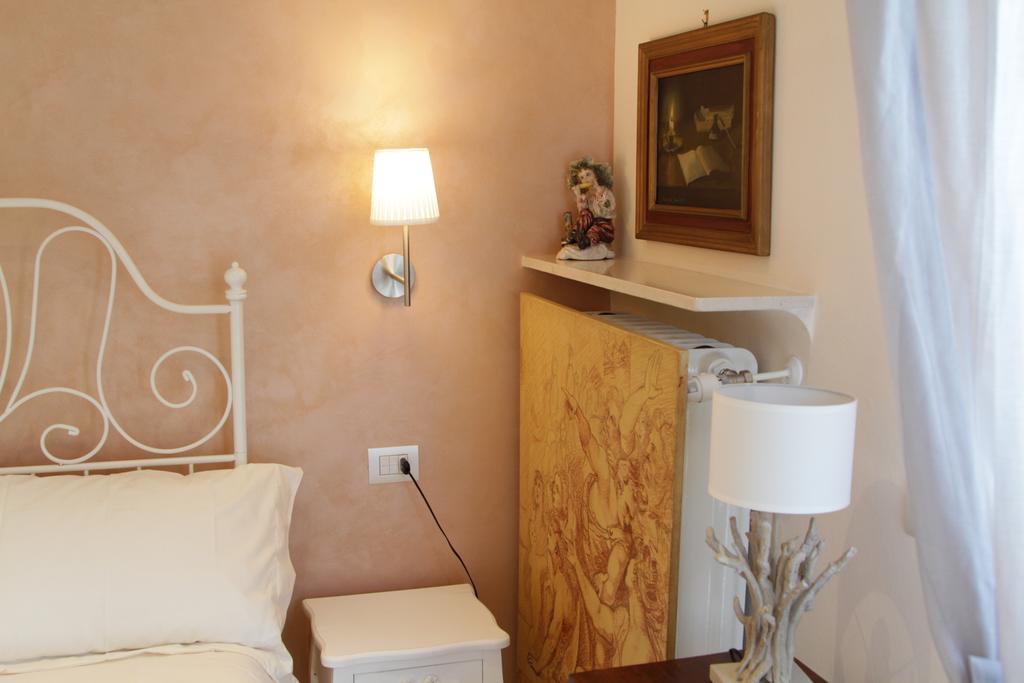 B&B I Propilei Di San Girolamo Rimini Luaran gambar