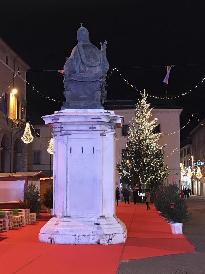 B&B I Propilei Di San Girolamo Rimini Luaran gambar